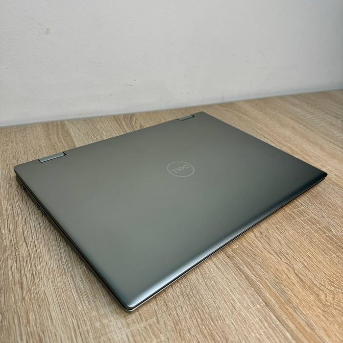 Продаю потужний сенсорний ноутбук-трансформер Dell

Цей ноутбук мо