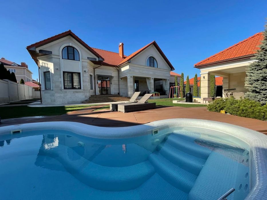 Аренда элитного дома возле моря в Одессе. Совиньон