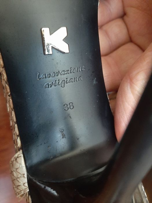 Sandałki na szpilce Kazar 38