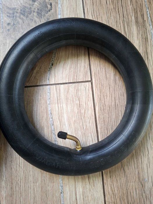 Opona i Detka 10x2.125 komplet