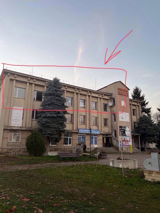 Продаж нерухомості 2500 м2!