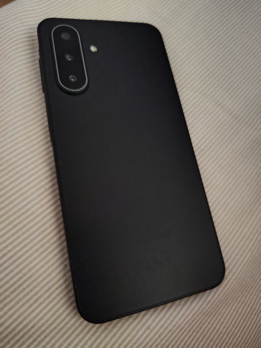 Samsung A17 usado