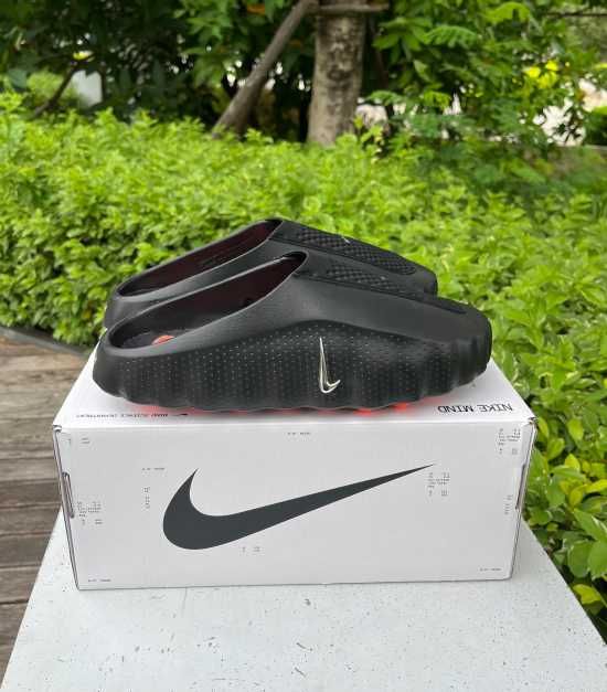 Nike Mind 001 Czarne buty sportowe do użytku na zewnątrz R.42