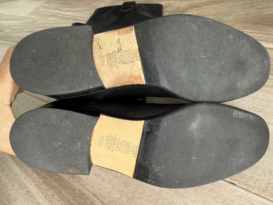 Botas de cano alto de cor preta em couro - tamanho 37.5