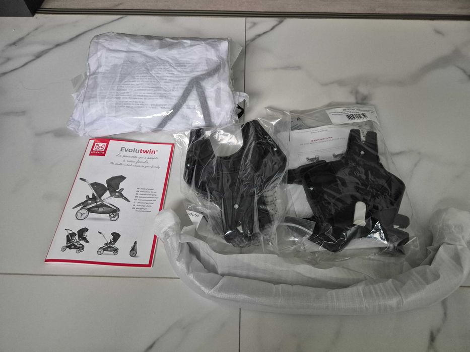 Універсальна коляска Red Castle Evolutwin для двійні