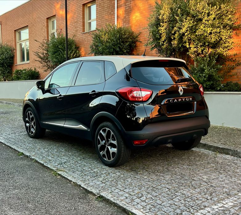 Renault Captur 0.9 TCE Poucos Quilómetros foto 2
