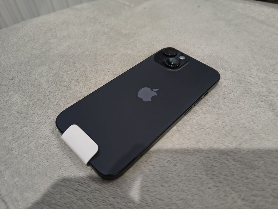 Nowy Iphone 15   128 Gb