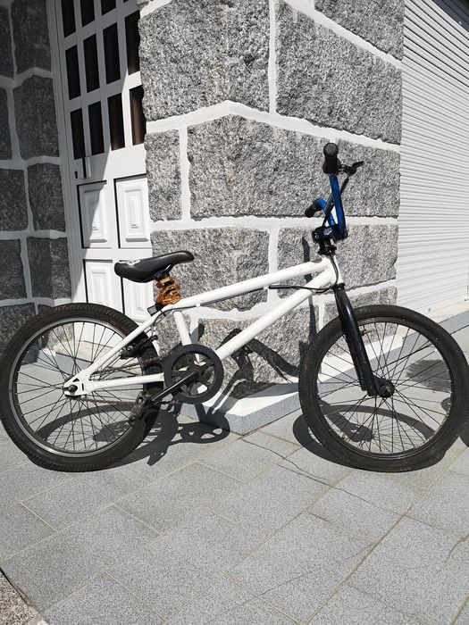 Vendo Bicicleta bmx
