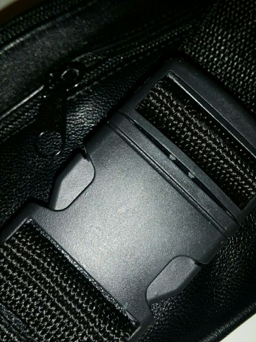 Объемная бананка из натуральной кожи кожаная сумка на пояс на плечо