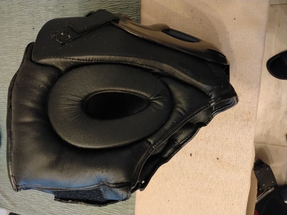 Kask do MMA evolution l stan dobry