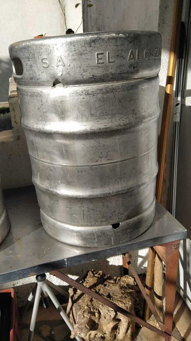 Vendo barril 50 Lts para cerveja.