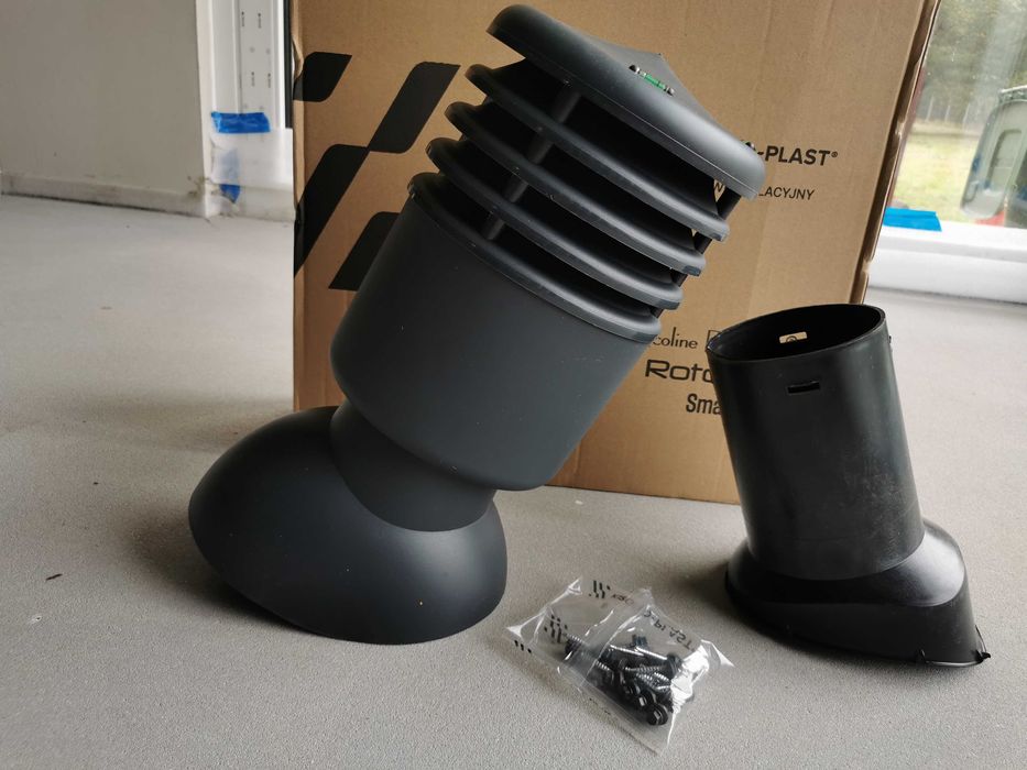 Nowy ocieplony kominek wentylacyjny Antracyt