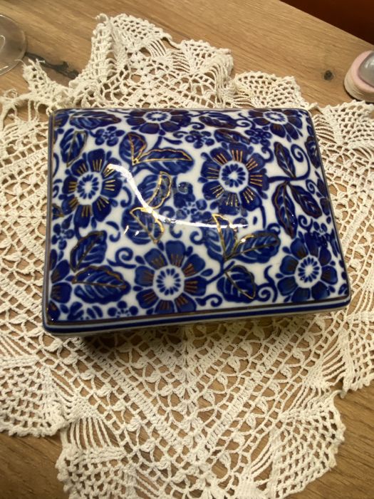 Великолепная шкатулка для украшений кобальт фарфор позолота 24к Япония