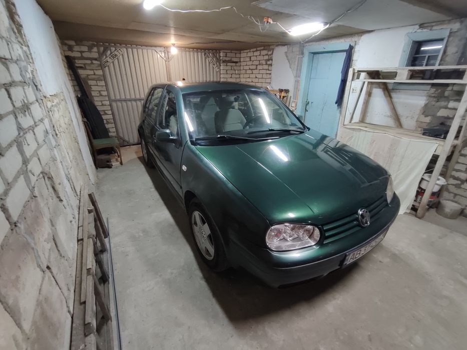 Volkswagen Golf 4 1998