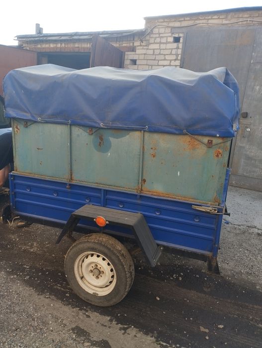 Продам Жигули550$ + к ним прицеп размер 130\180  2015 год ,прицеп 500$