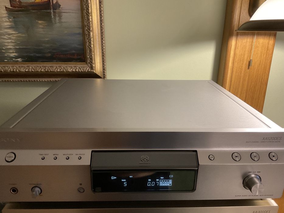 Продам HI FI/END CD Player Sony SCD - XA1200ES цвет Silver
