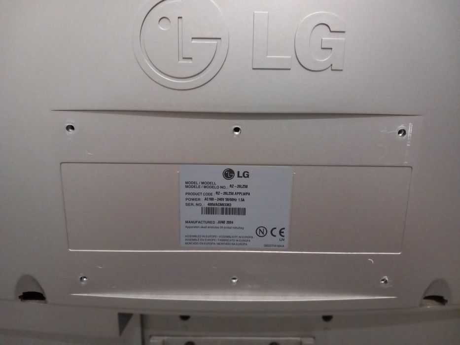 TV LCD marca LG 25" + aparelho TDT