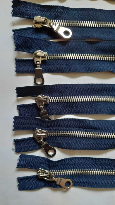 Zamki metalowe krótkie granatowe 16 cm-szt 10.