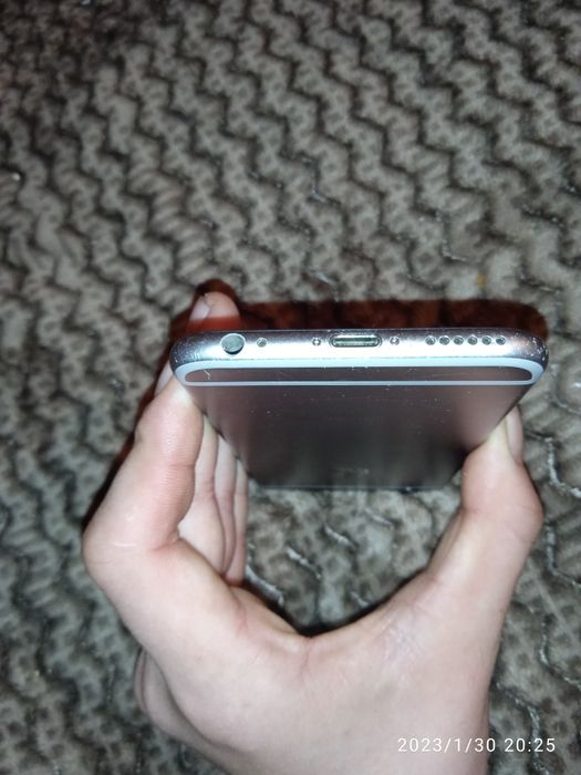 Подам iphone 6 б/у