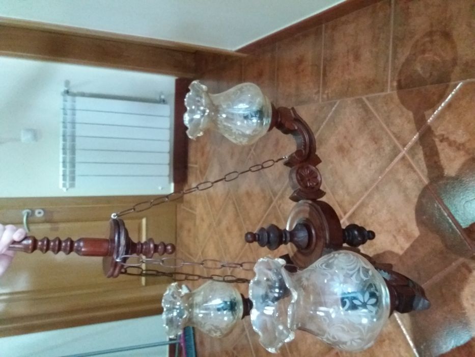 CANDEEIRO  de SALA em madeira a bom preço