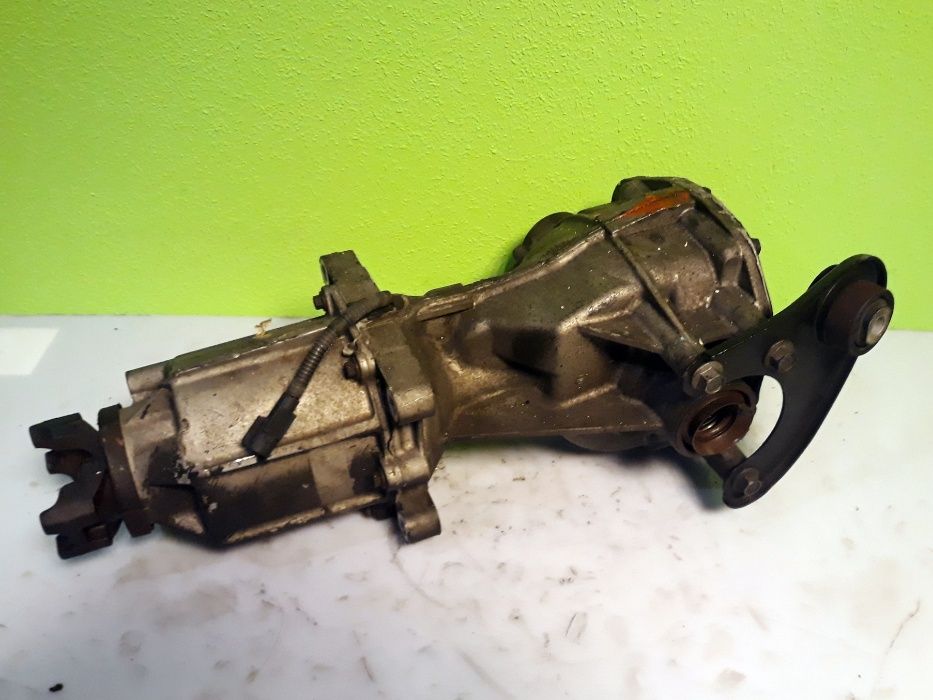 Dyferencjał Dyfer Tył FORD MAVERICK 3.0i 2002r