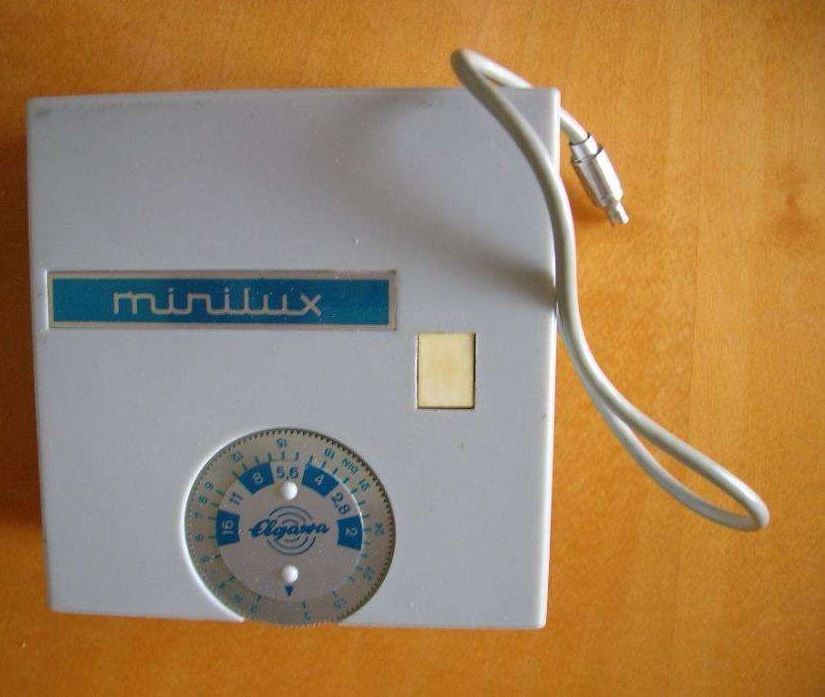 Lampa błyskowa Minilux Elgawa DDR