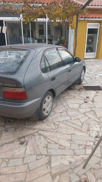 Venda de veículo de marca TOYOTA