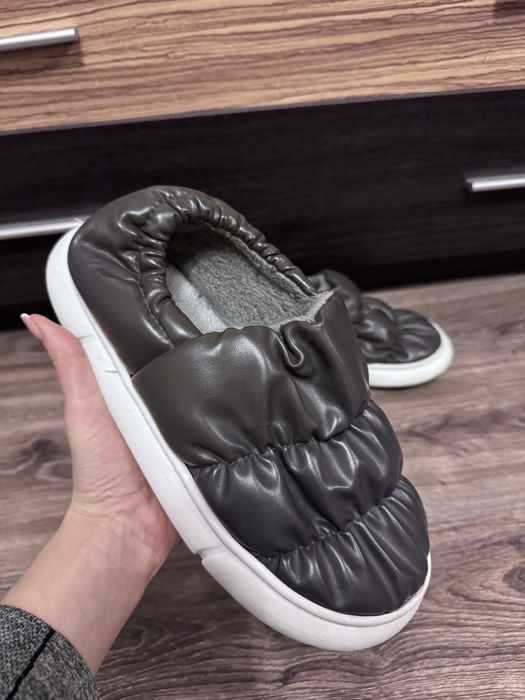 Сліпони, тапочки, черевики утеплені на флісі 41 розмір