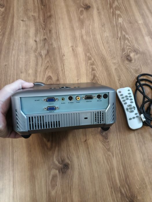 Мультимедійний проектор для компютера Optoma