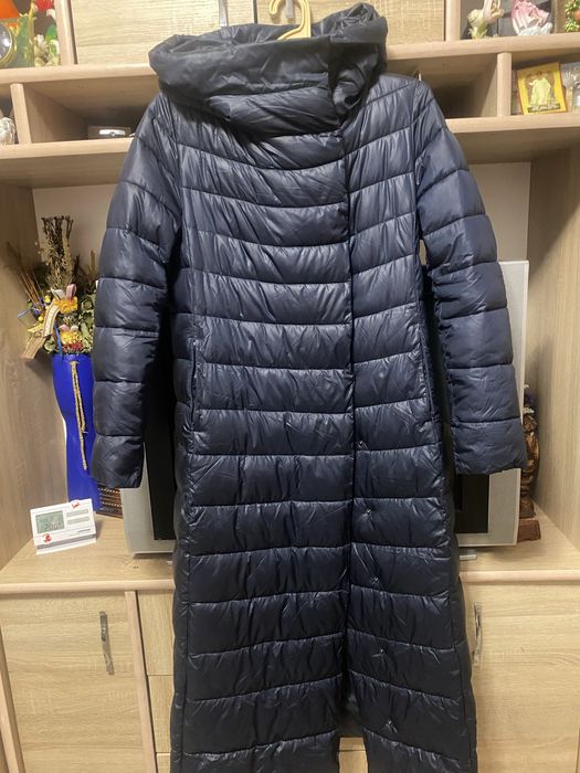 Змове довге пальто