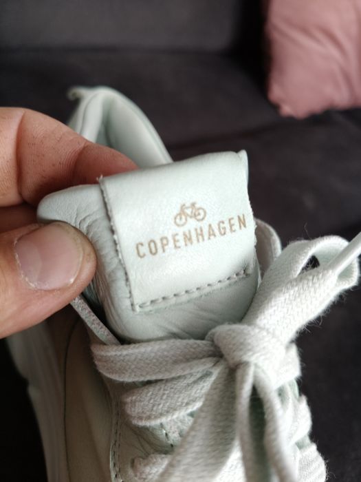 Buty skórzane sneakersy miętowe włoskie 38