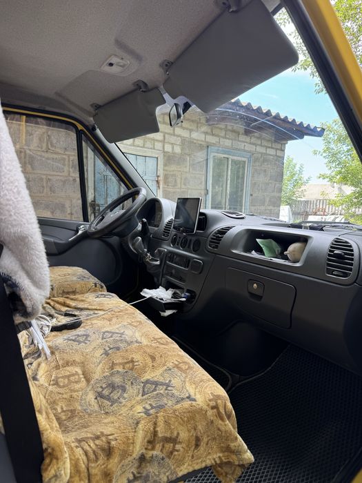 Эвакуатор Mercedes Sprinter