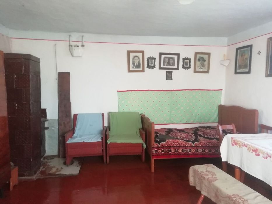 Продаж будинку в смт Обертин