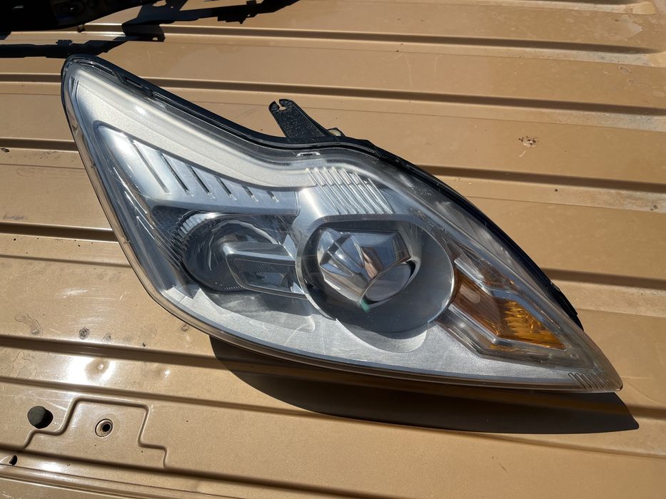 Фара Ford Focus mk2 Рестайл Лінза