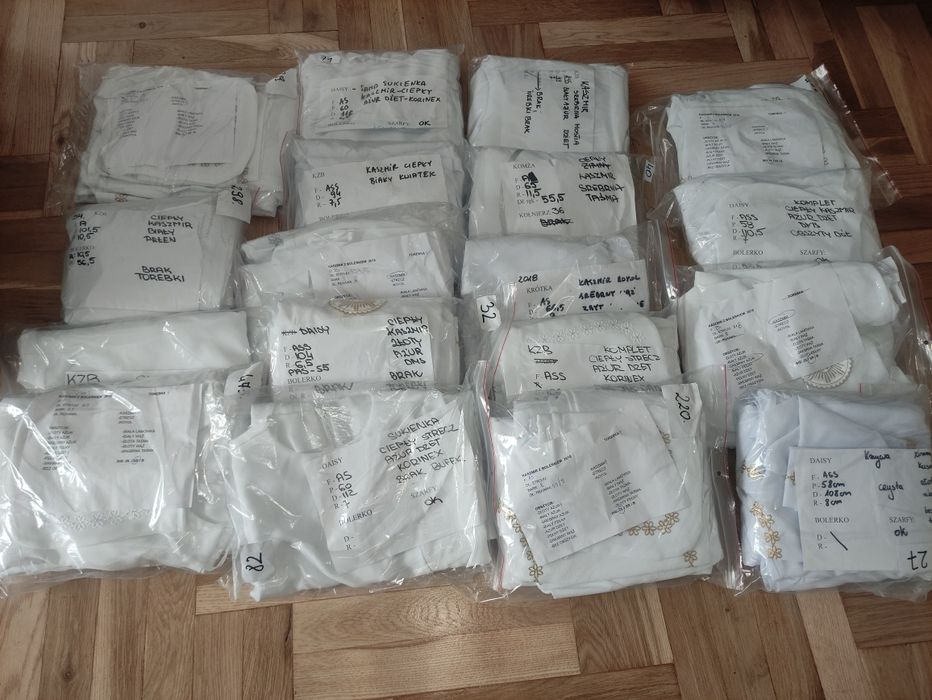 Komża komunijna Mix różne rozmiary i kroje