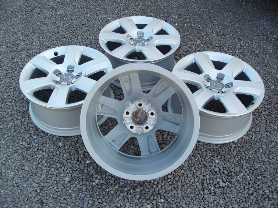 Felgi Aluminiowe  5x112x66.6  17''  ET26 Oryginał AUDI