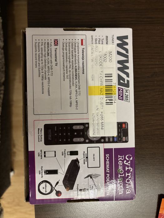 Telewizor 32 cale Panasonic + tuner DVB +uchwyt ścienny - komplet