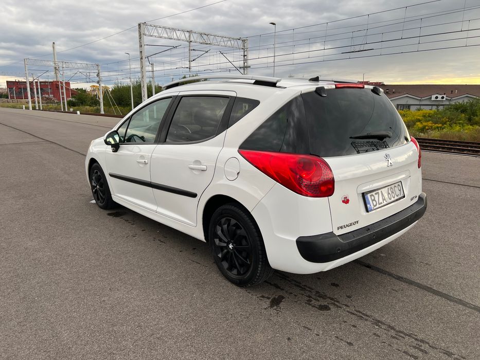 Peugeot 207 1.6 HDI kombi stan *bdb*