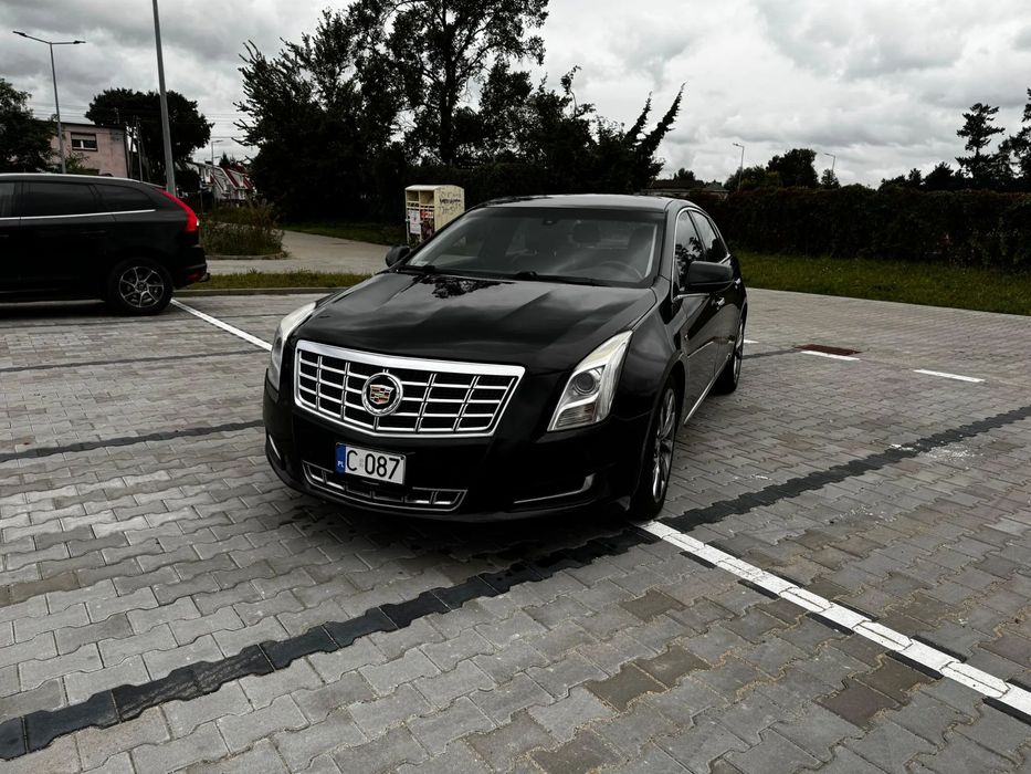 Cadillac XTS Bardzo wygodne auto za małe pieniądze
