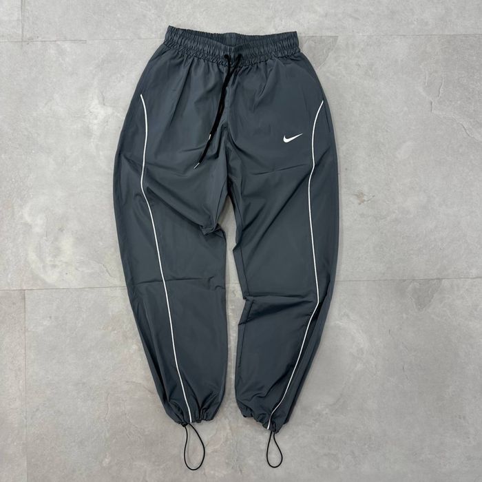 Водонепроникні штани Nike