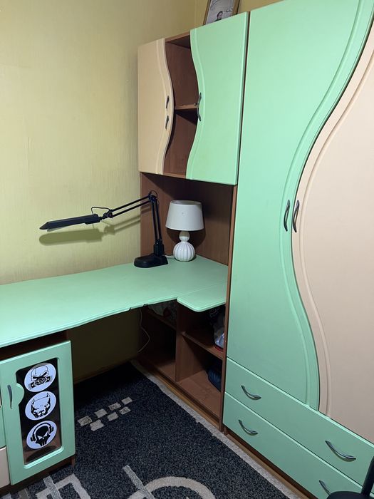 Продам Терміново детскую,дитячу кімнату б/у(тюль в подарунок)