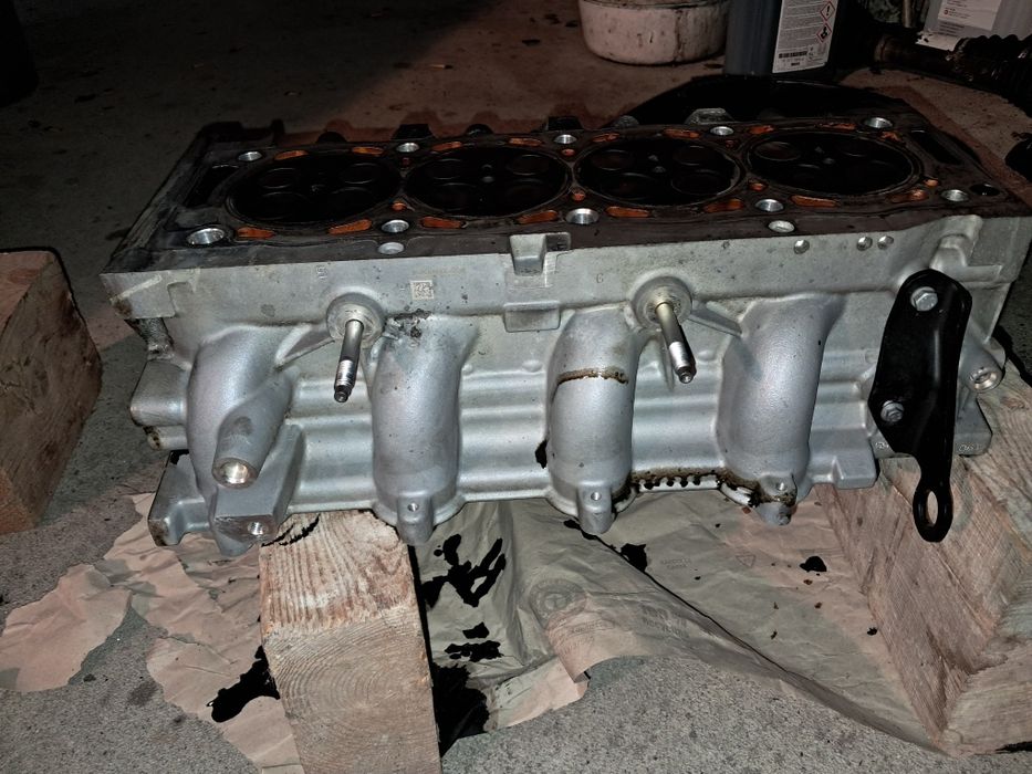 Cabeca 2.0HDi 16v 138cv (RHF)