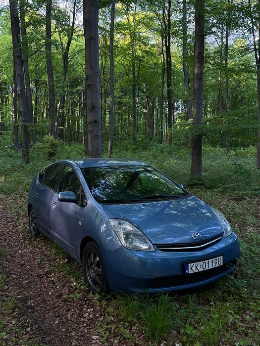 PRIUS NHW20 / LPG / 2006 r. / OC do 02.2027 / BT do 08.2027