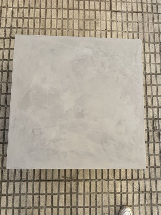 Mesa em microcimento