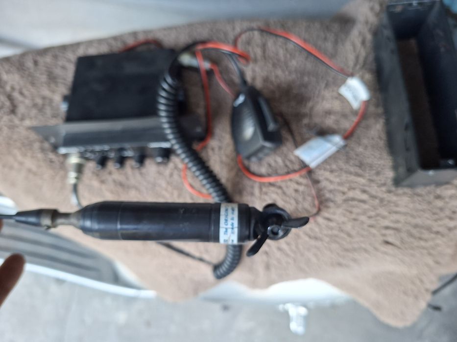 Cb radio + antena MTech Legend II plus