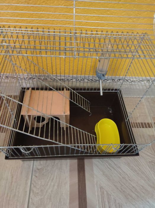 Продаж клітки для хом'ячків