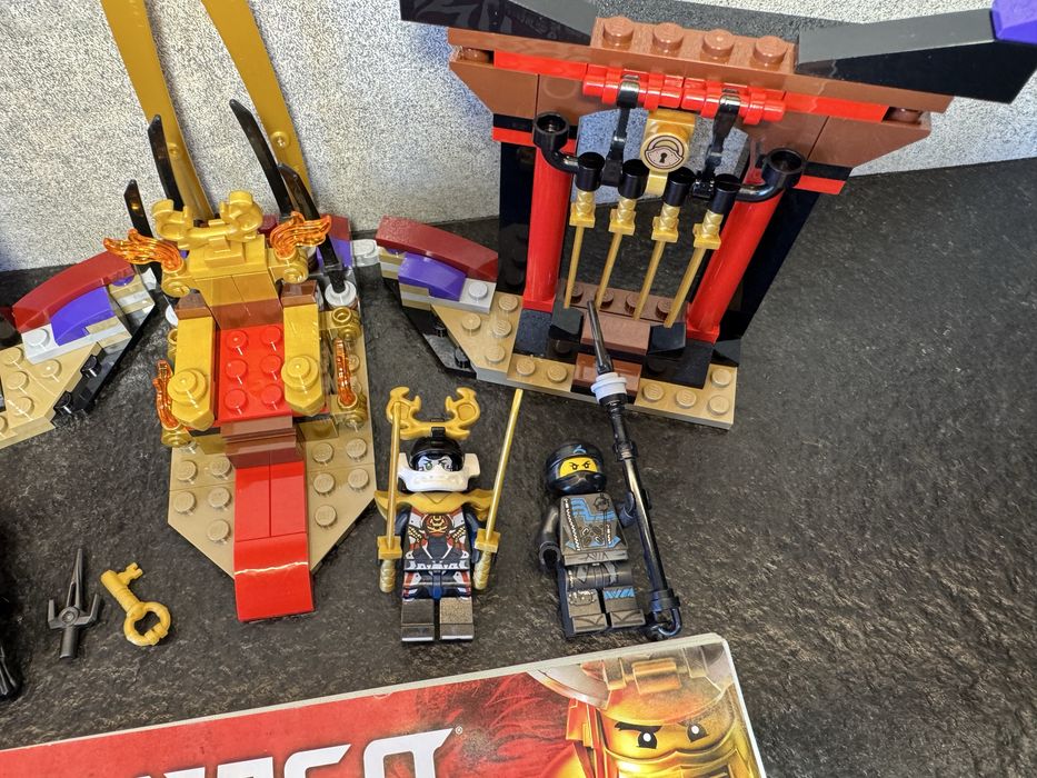 LEGO 70651 Throne Room Showdown Ninjago Starcie w Sali Tronowej klocki zestaw