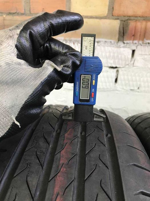 Літні шини 215/60 R17 Continental EcoContact 6Q (8569)