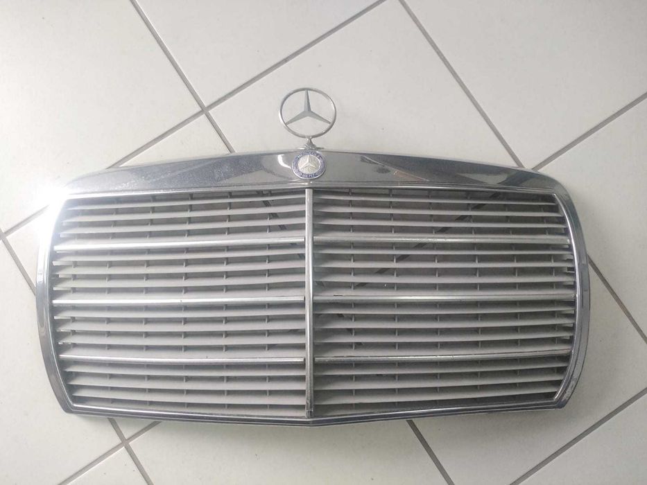 Grelha Mercedes 190