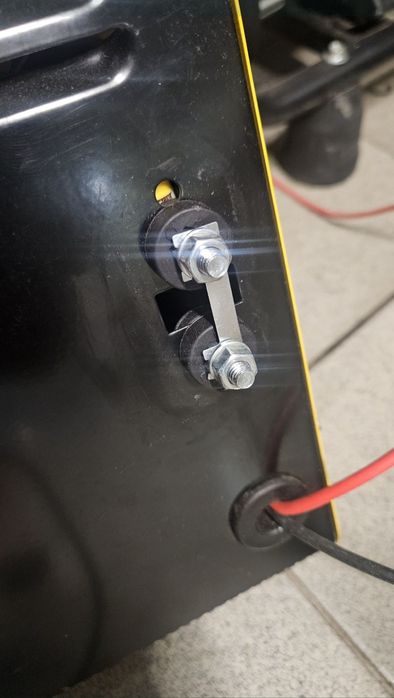 Зарядка з можливістю буста для старту авто 12v 150A Deca Booster